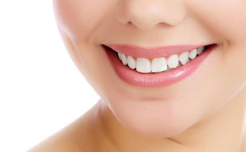 How to Choose the Best Cosmetic Dentist for Your Smile Makeover