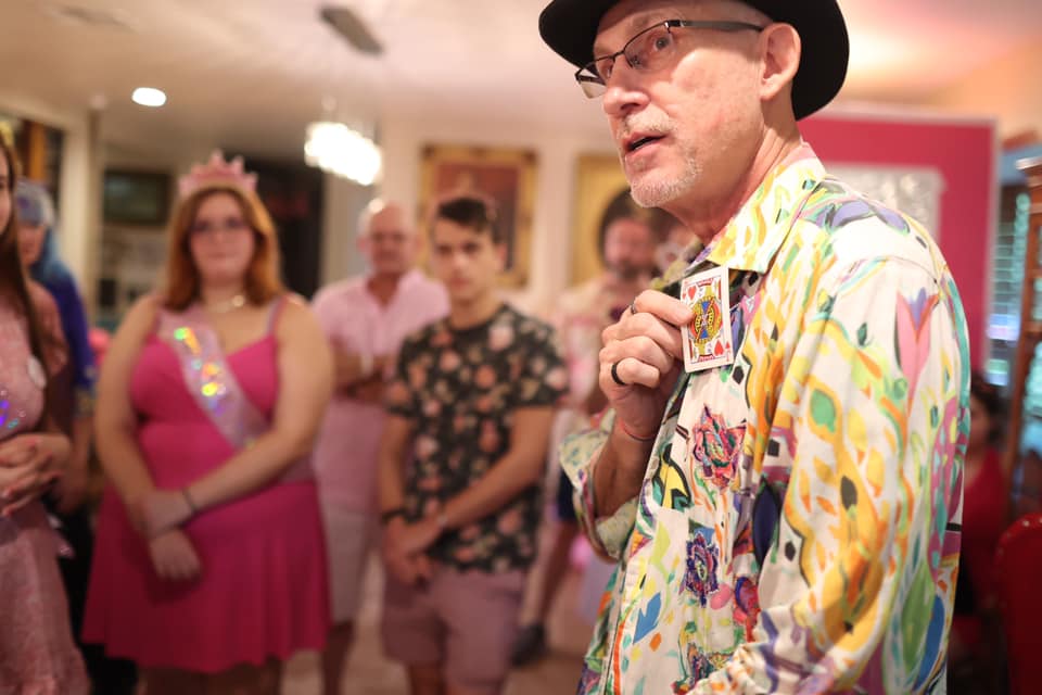 How to Throw an Unforgettable Waller County Magician Party? Tips & Tricks You’ll Love!