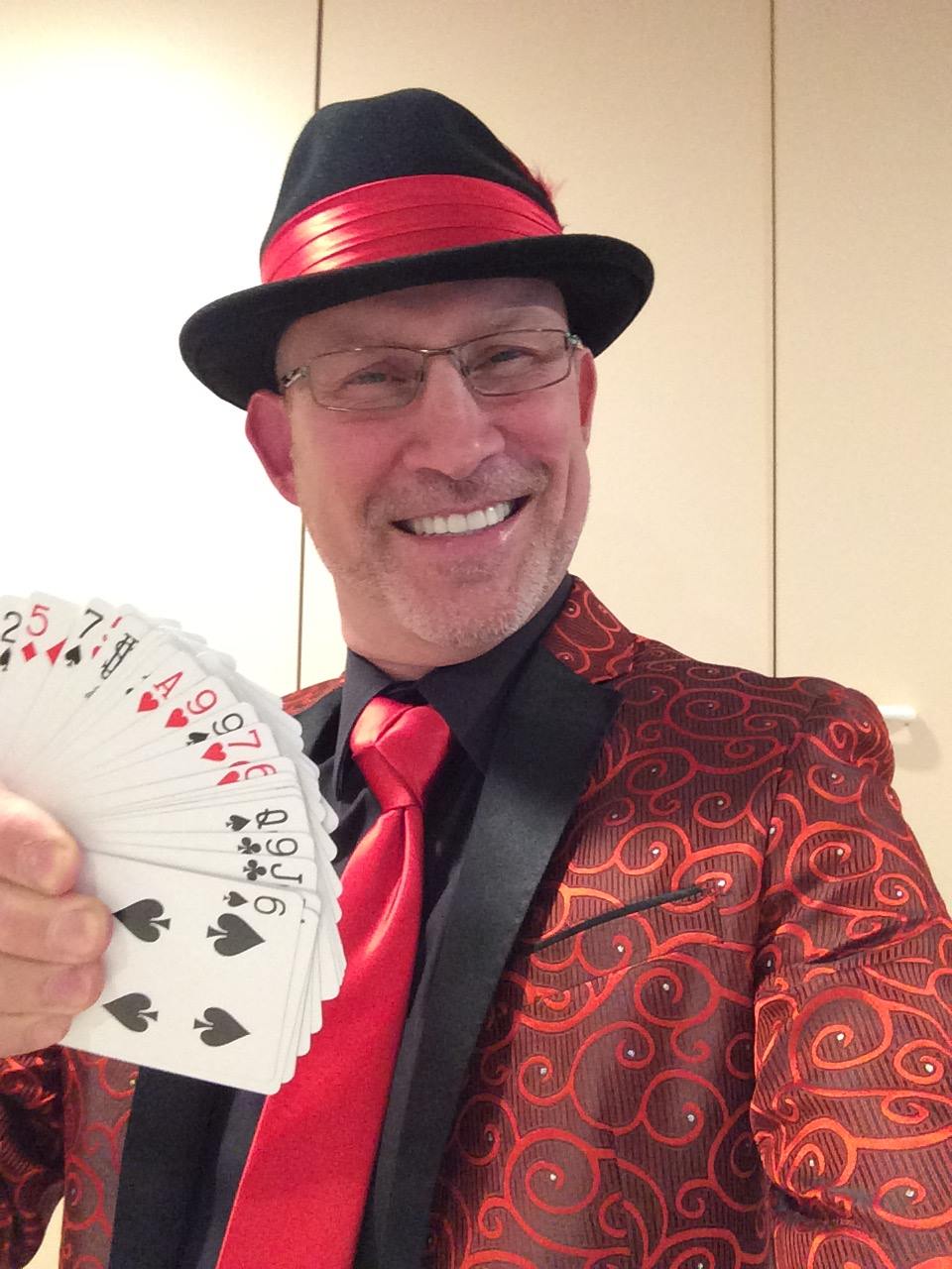 How to Find the Best Close Up Magician in Chambers County for Trade Shows and Events