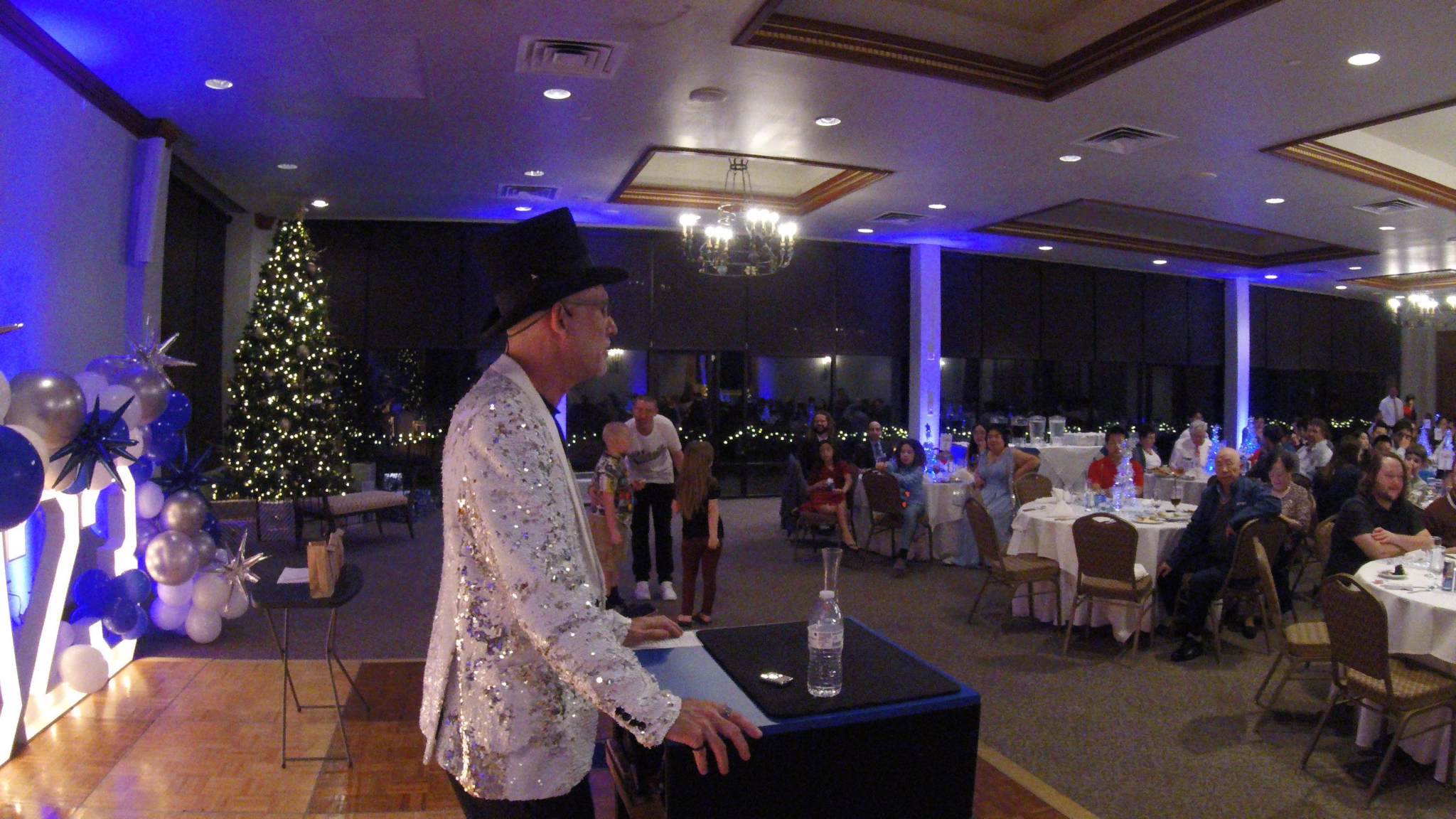 Los Angeles magicians for birthday party